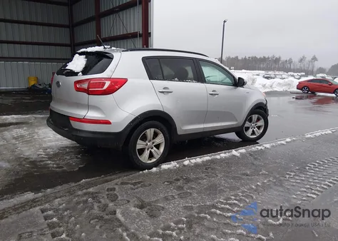2012 Kia Sportage Lx z USA, uszkodzony, nr VIN KNDPBCA25C7219493